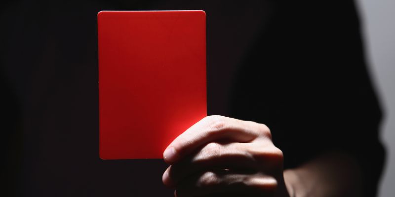 Giải mã chi tiết kèo thẻ phạt tính như thế nào